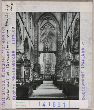 Vorschaubild Veit Stoss: Krakau, Marienaltar, Blick auf den Altar vom Hauptschiff aus 